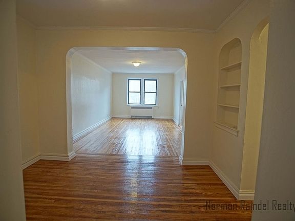 2nd image of 1900 Avenue W APT 4K