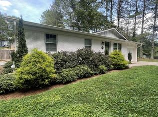 342 Silversteen Dr, Brevard, NC 28712