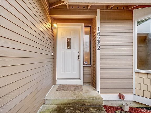 2nd image of 16222 Winchester Dr E