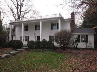 830 Chestnut Rd, Charleston, WV 25314