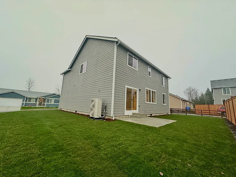 9802 201st Street Ct E — Photo 14