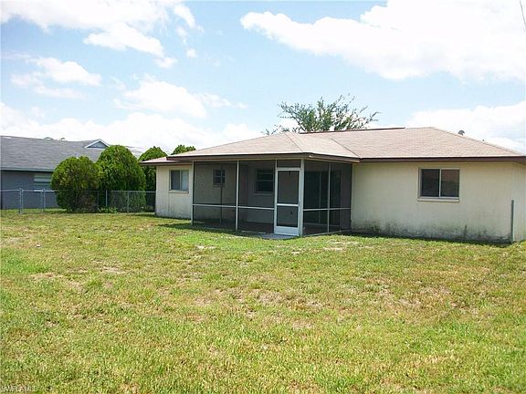 2nd image of 1409 SE 23rd St