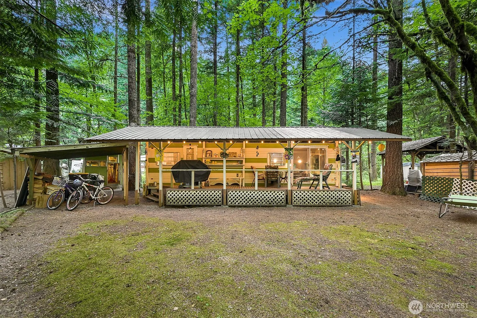1107 Birch Lane photo 1