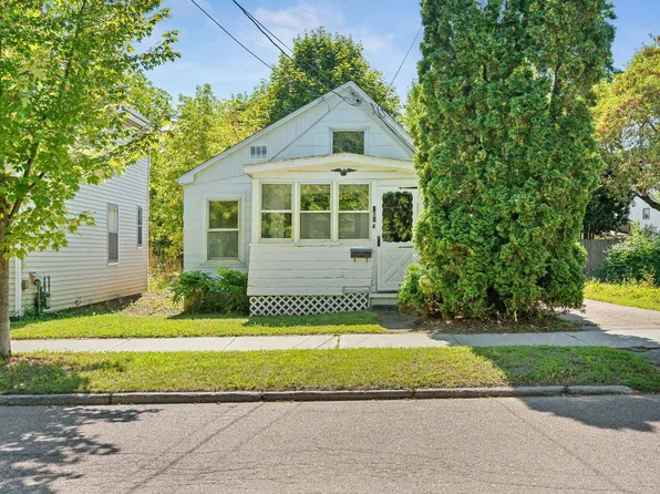 101 Manhattan Drive, Burlington, VT 05401