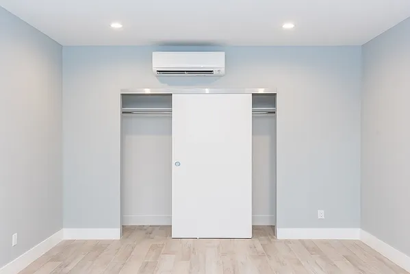 Rented by Modern Spaces | media 17