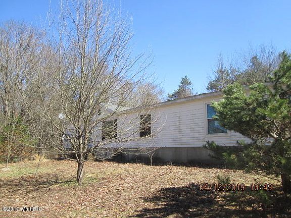 2nd image of 2707 Blue Star Hwy