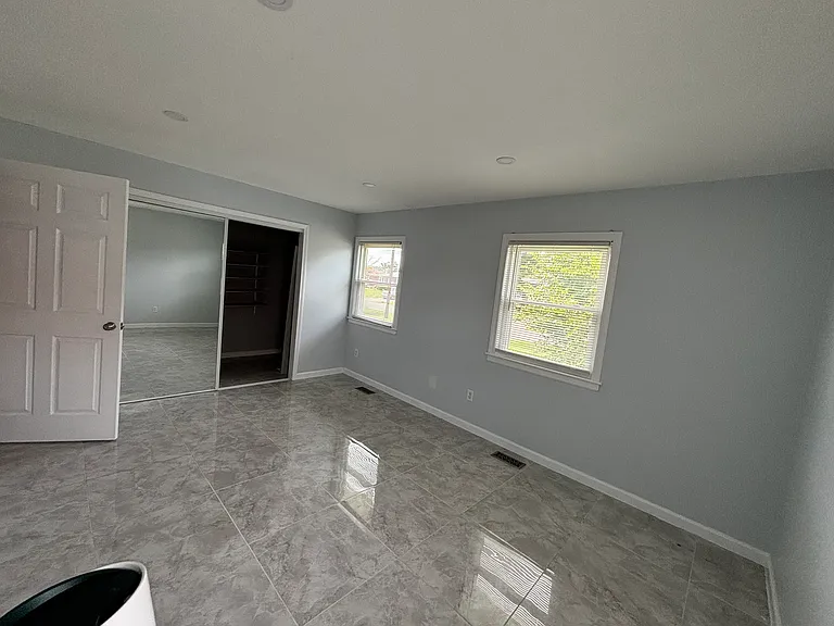 1911 Crimson Dr — Photo 15