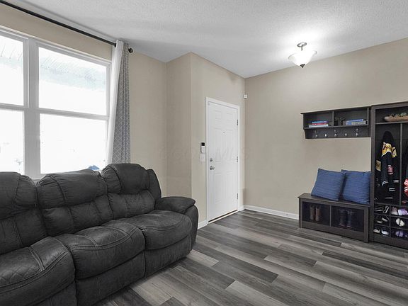 5th image of 206 Long Cay Ln