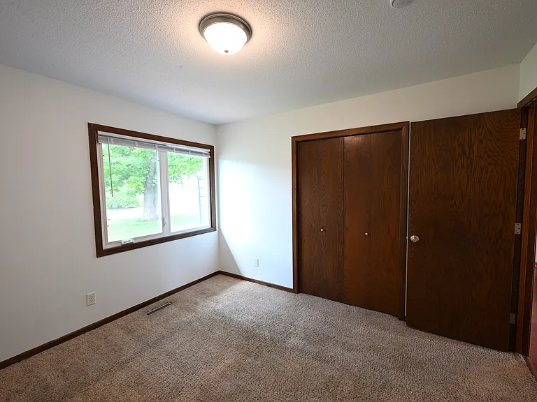 14429 Portland Ave — Photo 19