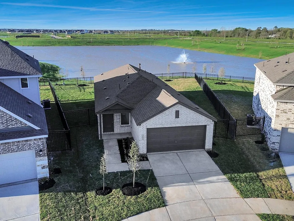 3096 Sunset Glory Dr