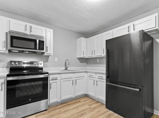 7230 Melvin Rd, Jacksonville, FL 32210