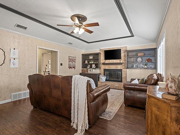5th image of 5503 90th St
