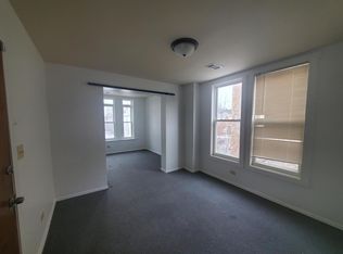 1041 W 61st St #2F, Chicago, IL 60621