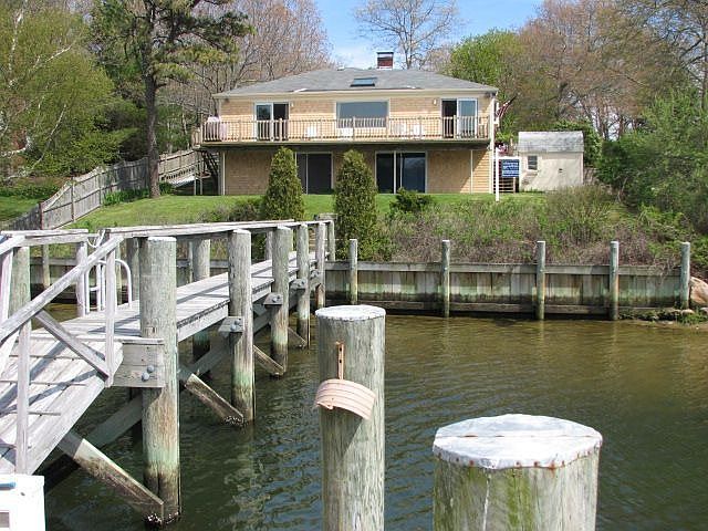 Waterfront home with deep water dock!!!!!!