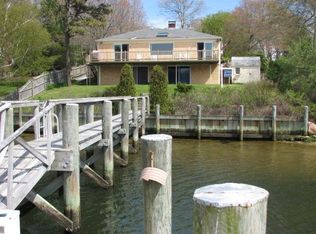 93 Childs River Rd, East Falmouth, MA 02536