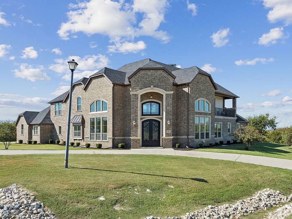 1st image of 1219 Tulip Ct