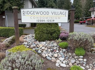 12510 NE 117th Pl APT B3, Kirkland, WA 98034