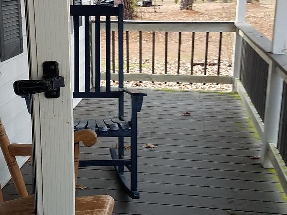 5th image of 470 King Blount Dr