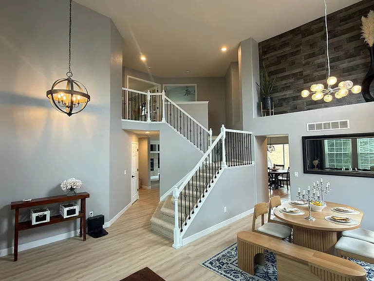 5811 Auburn Dr — Photo 4