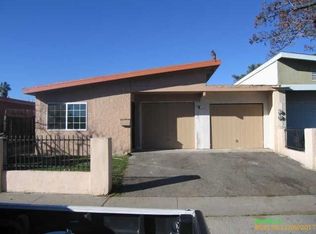 573 Begonia St, Escondido, CA 92027