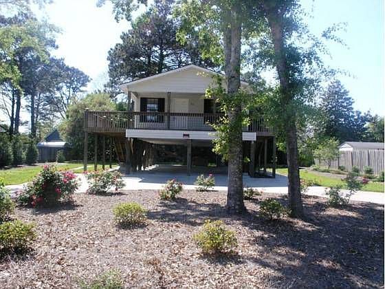1st image of 213 Waldron Dr