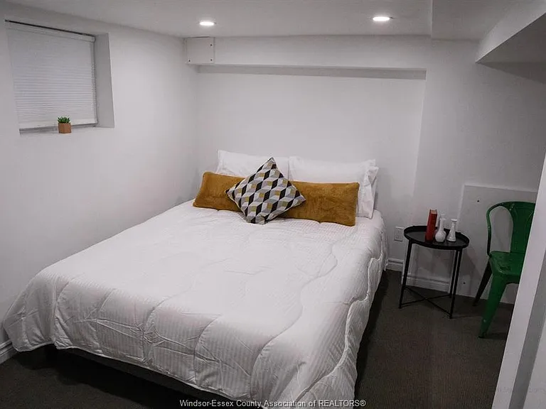 758 Pierre Ave #3 — Photo 8
