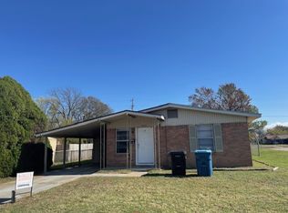 800 Leeper Dr, Denison, TX 75020