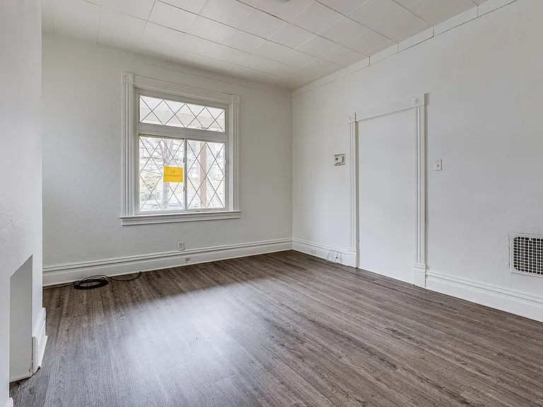 440 Hays Ave — Photo 18