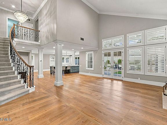 4th image of 4274 Westdale Rd