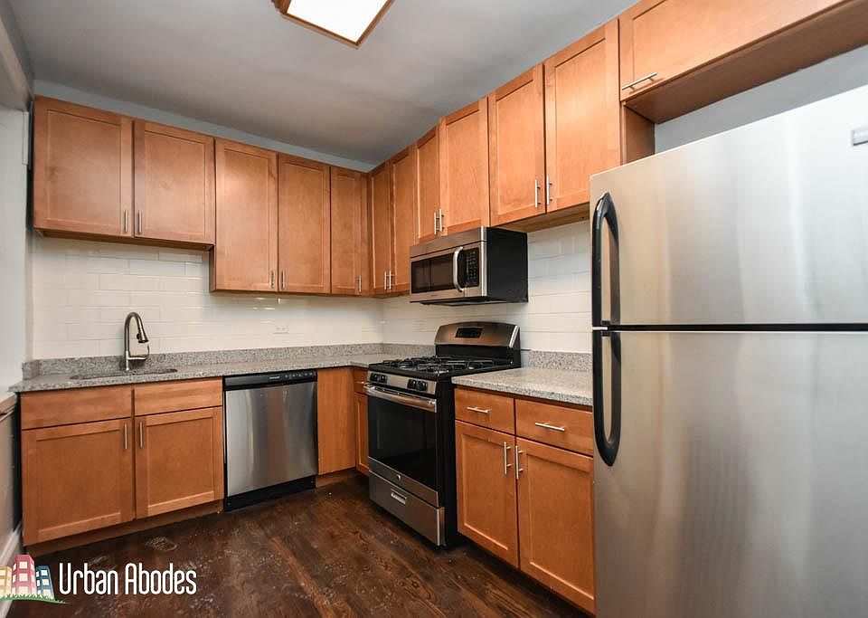 1st image of 6105 N Winthrop Ave #Ua1