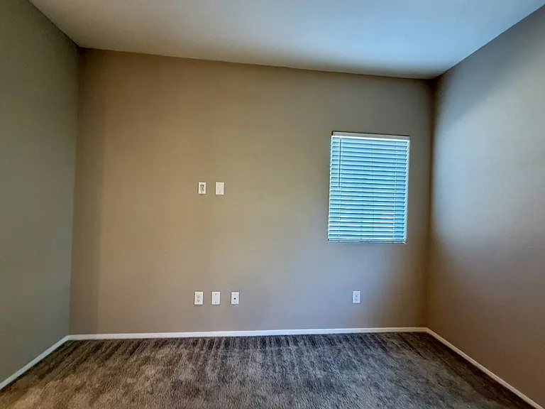 4536 Lafontaine Ct #1080 — Photo 7
