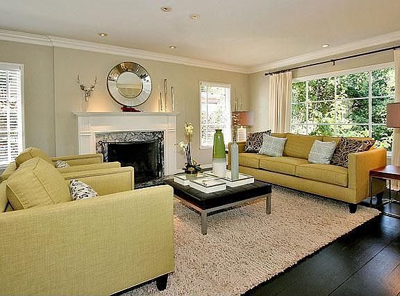 Stylish living room ...