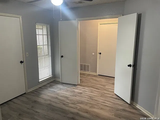 4 bed, 2.0 bath, 1380 sqft, $1,495 — Photo 2