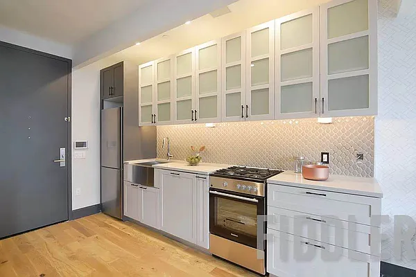 Rented by The KCI Group | media 21