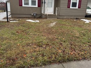 1423 E Willard Ave, Decatur, IL 62521