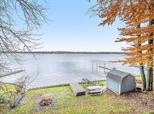 981 E Hess Lake Dr, Grant, MI