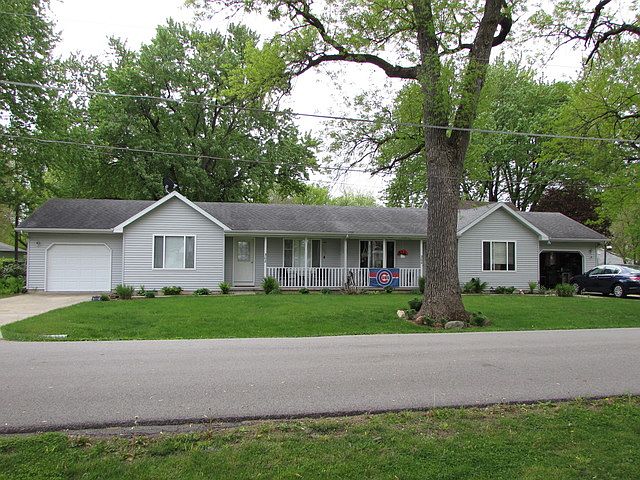 1st image of 300-302 W 2nd
