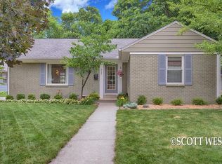 2133 Anderson Dr SE, East Grand Rapids, MI 49506