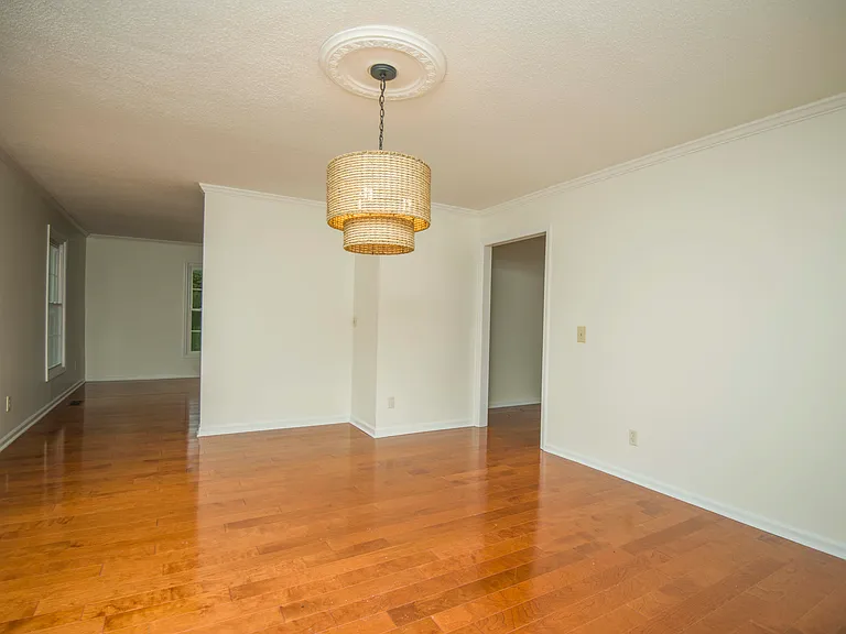 11144 Pleasant Forest Dr — Photo 13