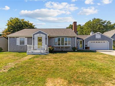 145 Durfee Rd, Tiverton, RI, 02878
