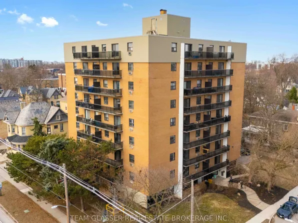 498 Queens Ave, London, ON