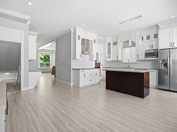5th image of 6035 138a St