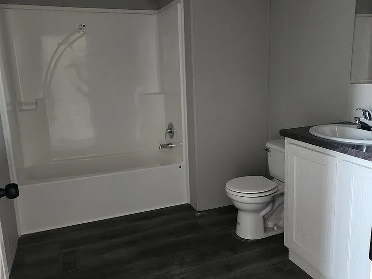 1100 S Baldwin Ave #63 — Photo 6