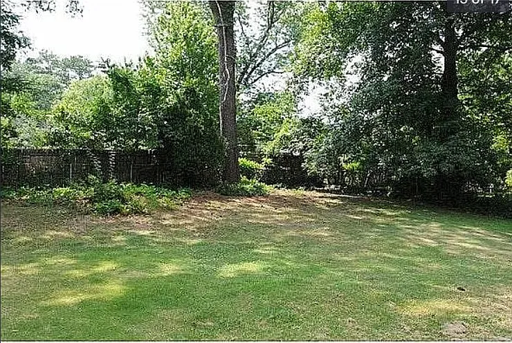 2342 Cortez Way — Photo 15