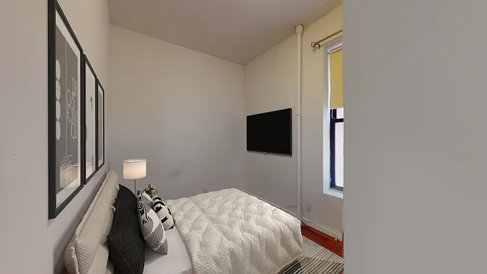 Rented by Bond New York | media 6