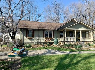4320 Elledge Dr, Roeland Park, KS 66205