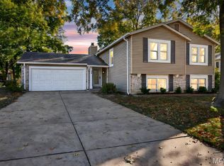 309 Lemonwood Dr, Saint Peters, MO