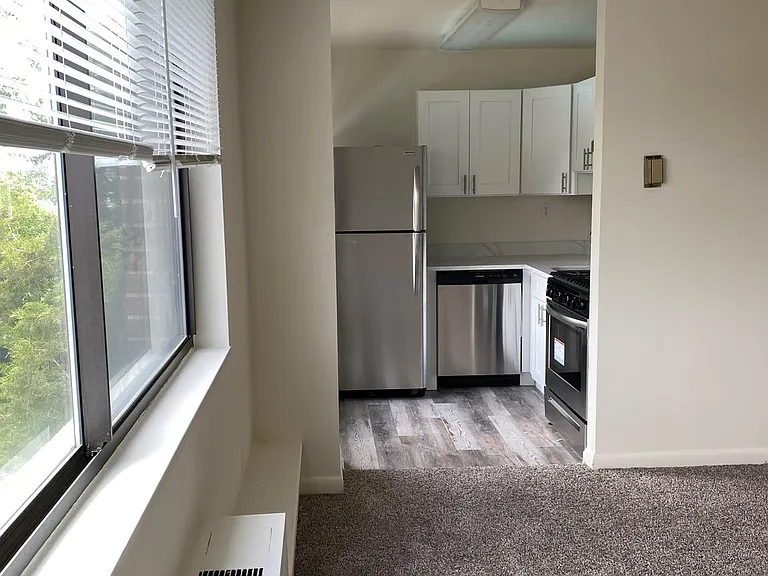 3515 Washington Blvd N #406 — Photo 12