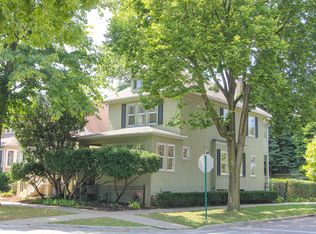 1001 S East Ave, Oak Park, IL 60304