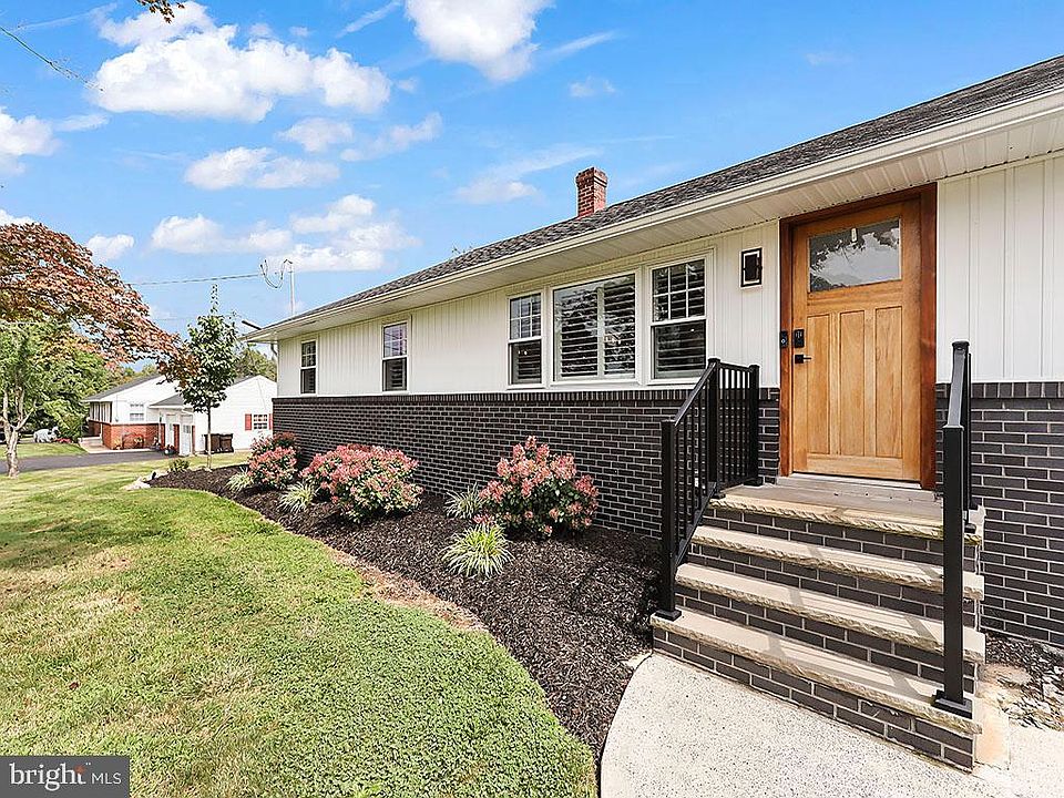 212 Schoolhouse Rd, Sellersville, PA 18960 Zillow